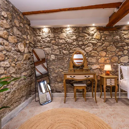 Ferienhaus The Stone